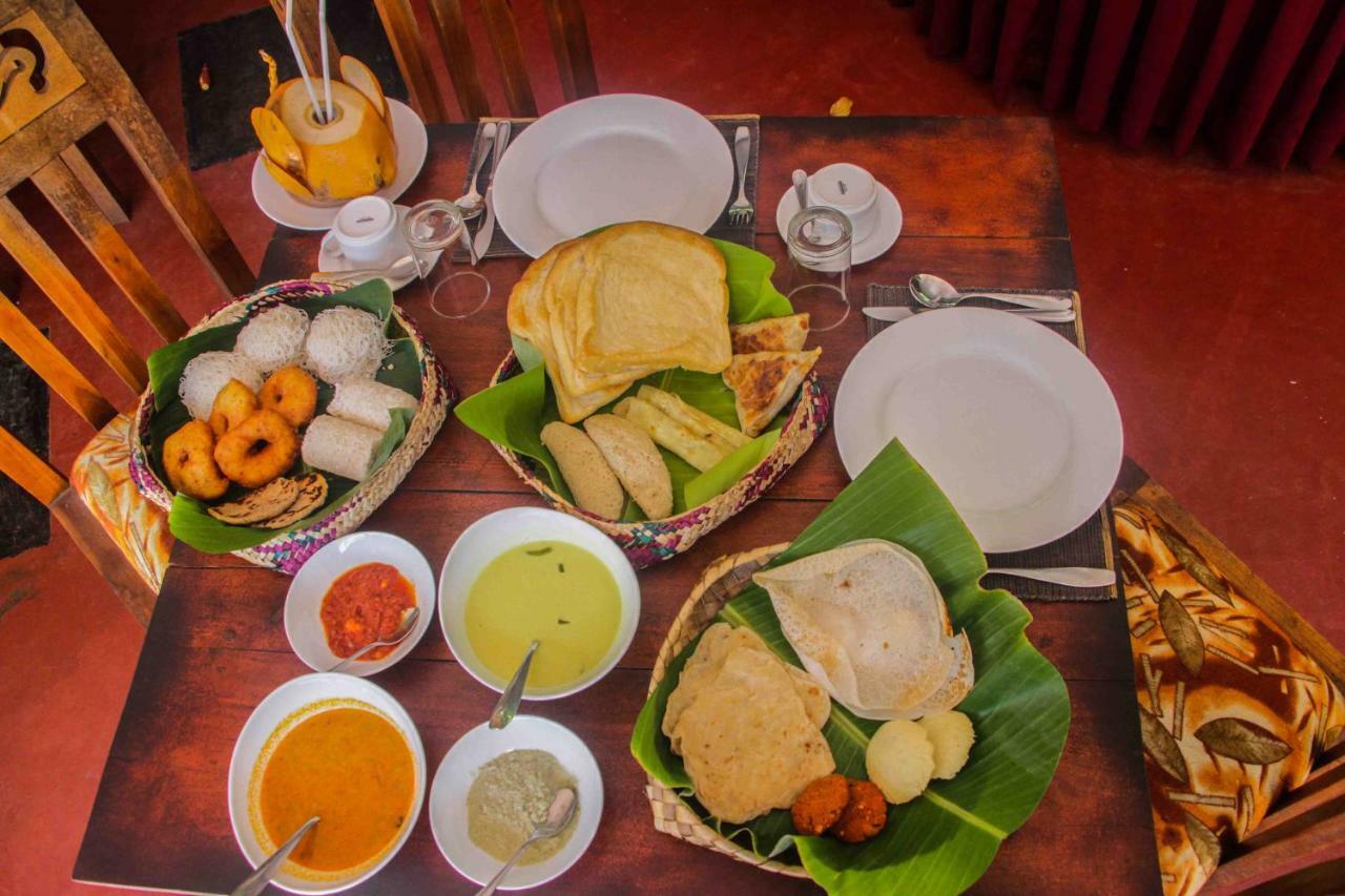 Hungry Lion Resort Sigiriya Exteriör bild